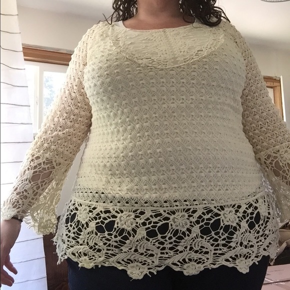 Umgee+ lace top