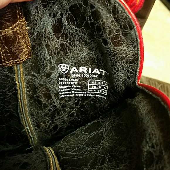 Ariat women's cowgirl boots - Picture 3 of 3