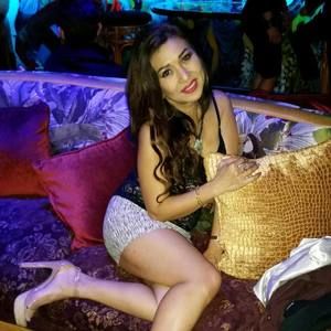 Meet your Posher, Tori