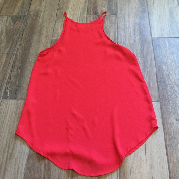 Top - Picture 2 of 3