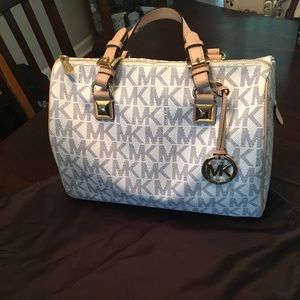Michael Michael Kors Grayson satchel