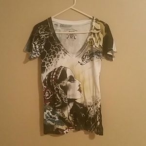 Remetee trademark city of angels v neck