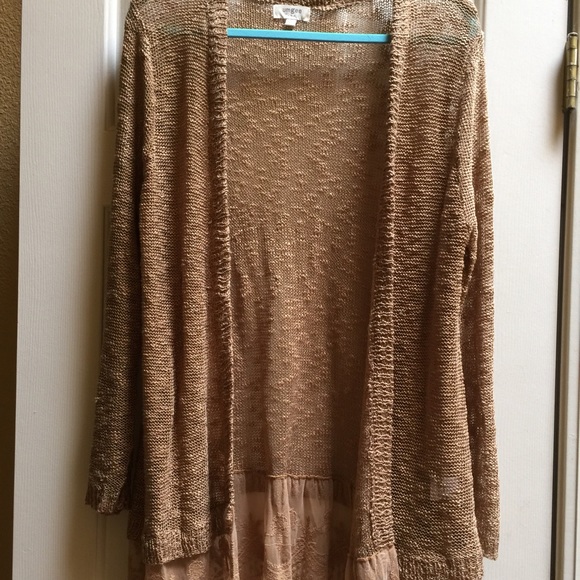 Umgee sweater size M