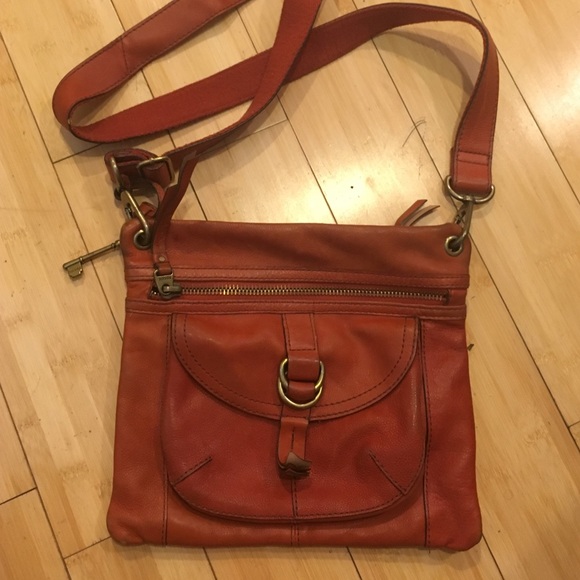 Fossil Handbags - Vintage Fossil Crossbody