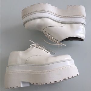 Jeffrey Campbell Shoes - Jeffrey Campbell Maynard Platforms 7 Jeffrey Campbell Shoes - Jeffrey Campbell Maynard Platforms 7