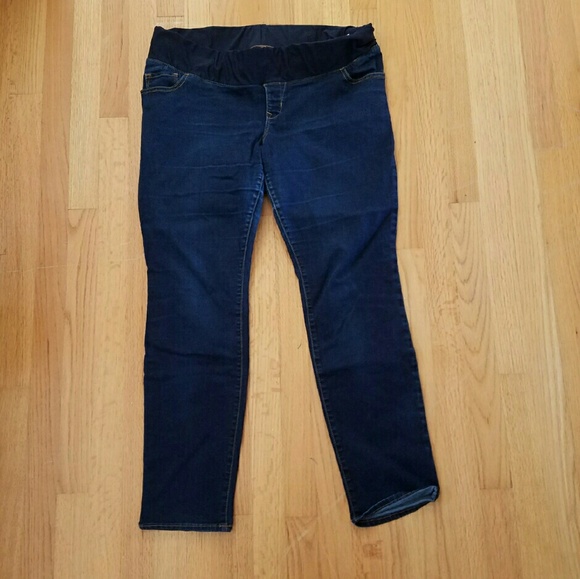 Old Navy Maternity Skinny Jeans
