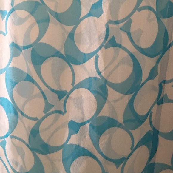 Coach blue scarf 100% silk - Picture 2 of 4