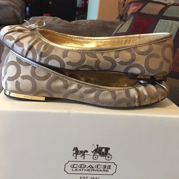 Coach Landon ballet flat.