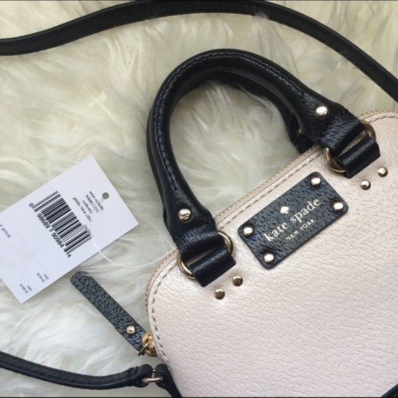 ⚡️FLASH SALE! ⚡️🆕 Kate spade mini Rachelle♠️ - Picture 2 of 4