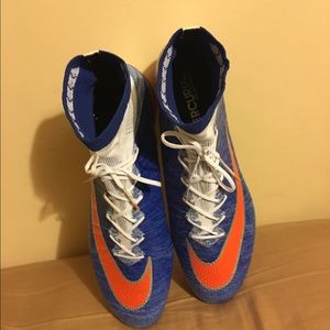 Mercurial vapors 9.5 carbon fiber bottoms high top