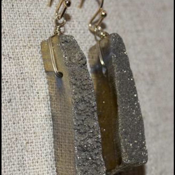 Gold Rock Dangle earrings