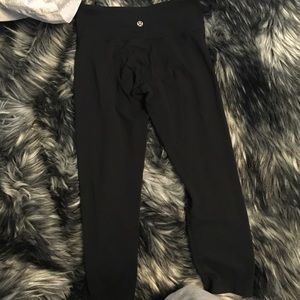 Lulu lemon cropped yoga pants