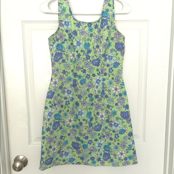 Floral form fitting short dress