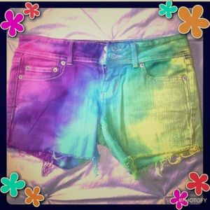 🌈TIE DYED CUTOFF SHORTS🌈