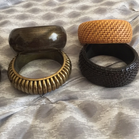 Bracelets - Picture 3 of 3