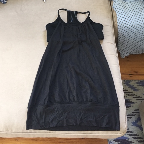 LULULEMON CUTE BLACK TANK