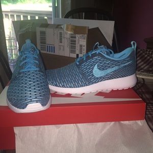 Nike Roshes