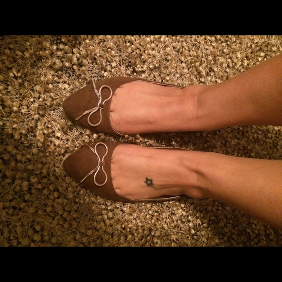 Rampage Brown Suede like Flats with cute Gold Bow