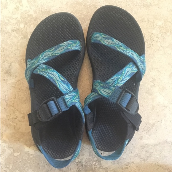 Women's Chacos sz 7