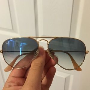 EUC Authentic Ray Ban Aviators