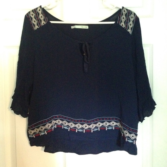 Maurice's navy blue top
