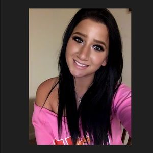 Meet your Posher, Tara