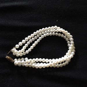 Pearl triple strand bracelet 14k clasp