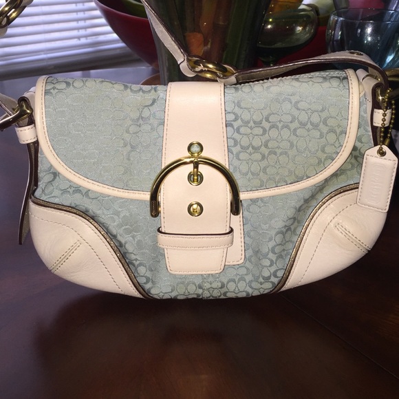 💕Authentic Coach purse ✨plus matching wallet