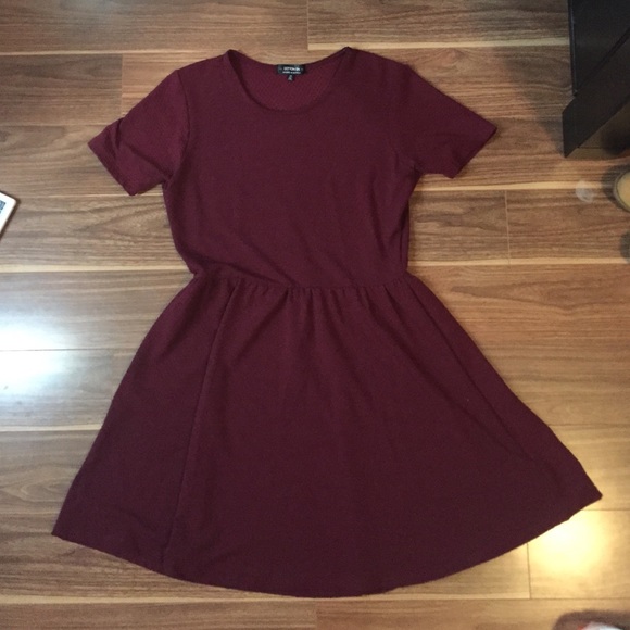 Maroon cotton on dress
