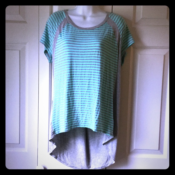 NWOT mint green and gray top 🚫FINAL PRICE🚫