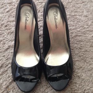 Black peep toe 4" high heels