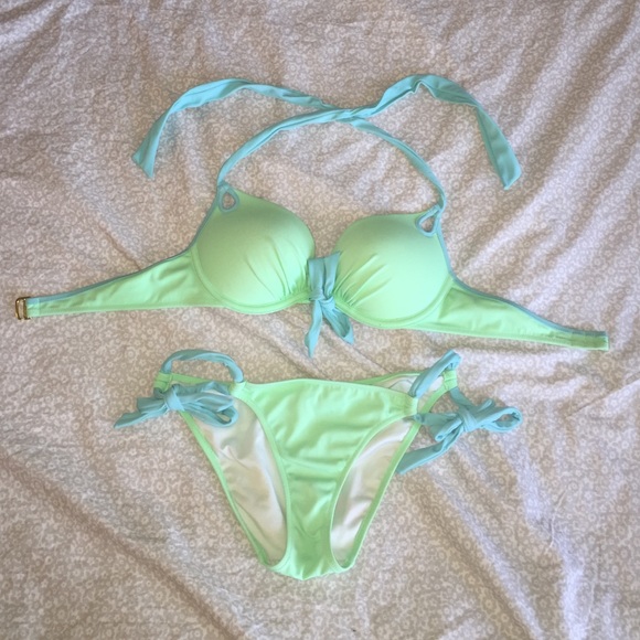 Victoria's Secret Bombshell Swimsuit + Bottoms
