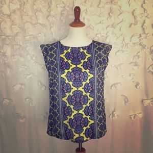 The Limited Patterned Shell Top