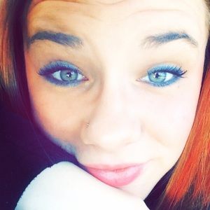 Meet your Posher, Shaelea