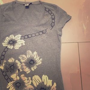 Floral tee shirt White House black market