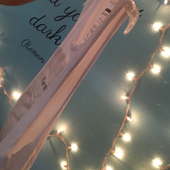 Everyone has a story muscle tank - Picture 2 of 3