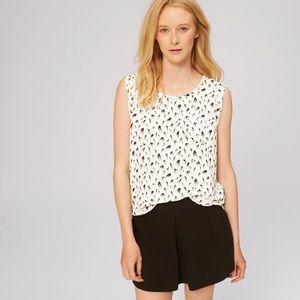 LOFT Crane Fluid Pocket Shell