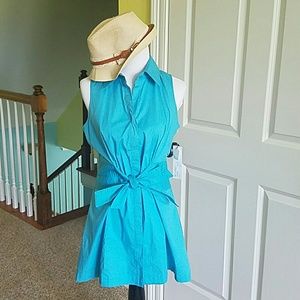 NWT Sleeveless Long Button Down Top