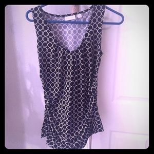 SOLD!! Sleeveless NY&CO Top