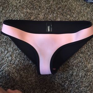 Triangl bottoms size small
