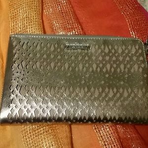 Stella and dot clutch