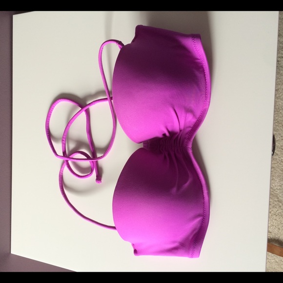 Victoria Secret "the flirt bandeau" 34B
