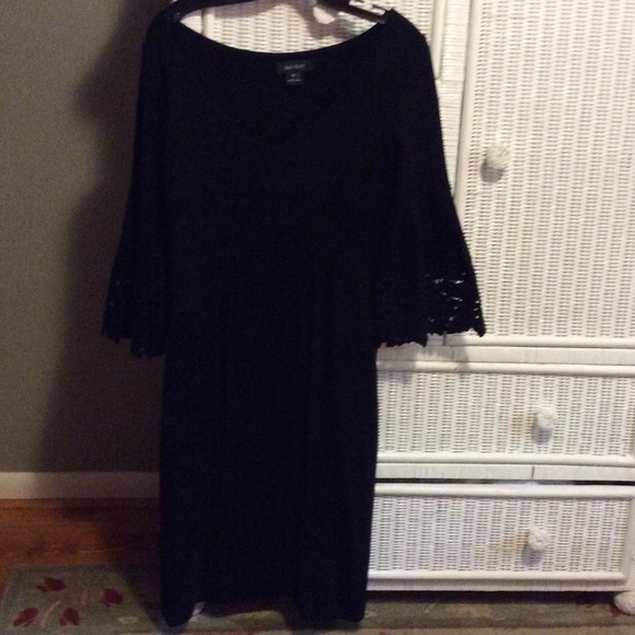 Karen Kane black dress