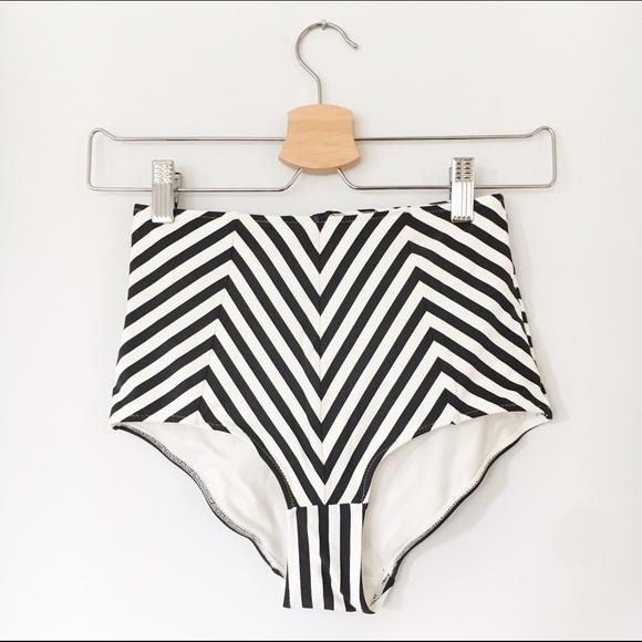 NWT high waisted bathing suit bottoms