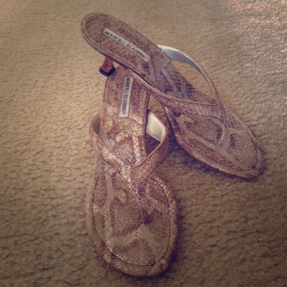 Manolo Blahnik Shoes - ⚡️sale!⚡️Manolo Blahnik sandals