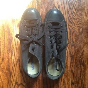 ❌SOLD❌Chuck Taylor All Star Low Top Sneaker❌