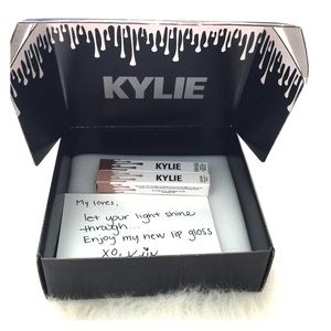 Metal matte HEIR by Kylie Jenner and SO CUTE GLOSS