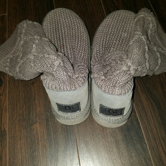 Uggs - Picture 2 of 3