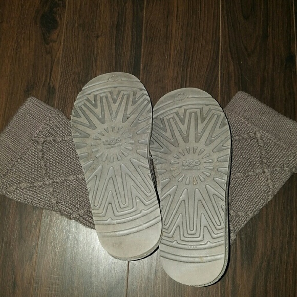 Uggs - Picture 3 of 3