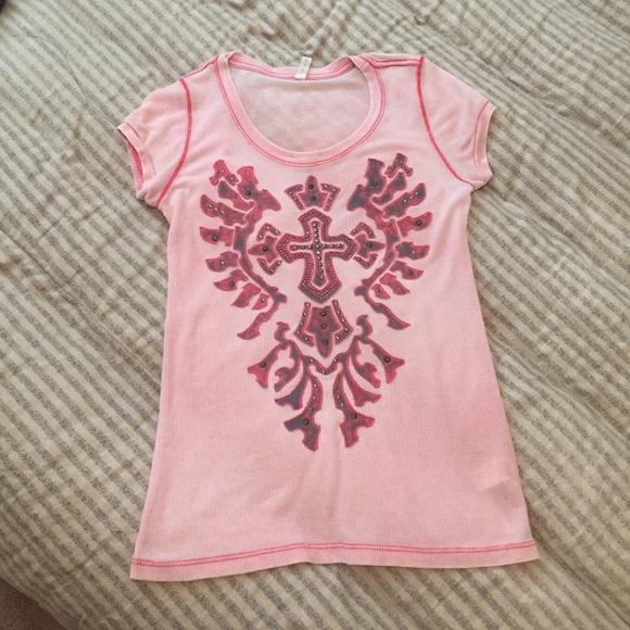 💗Pink Studded Cross Tee💗 Like New - Picture 2 of 4